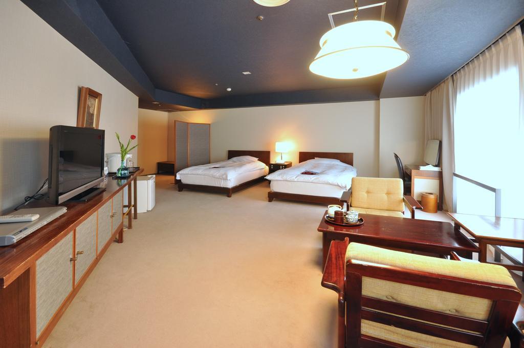 Hotel Ichiei Ōsaka Eksteriør bilde