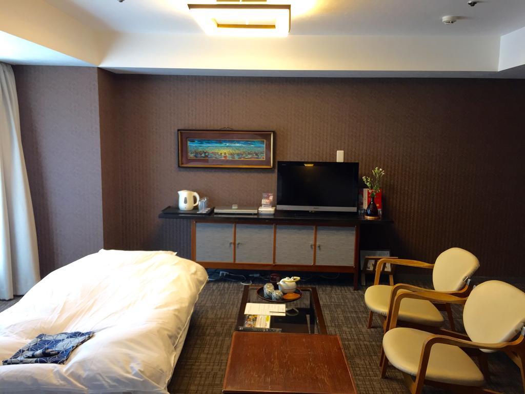 Hotel Ichiei Ōsaka Eksteriør bilde