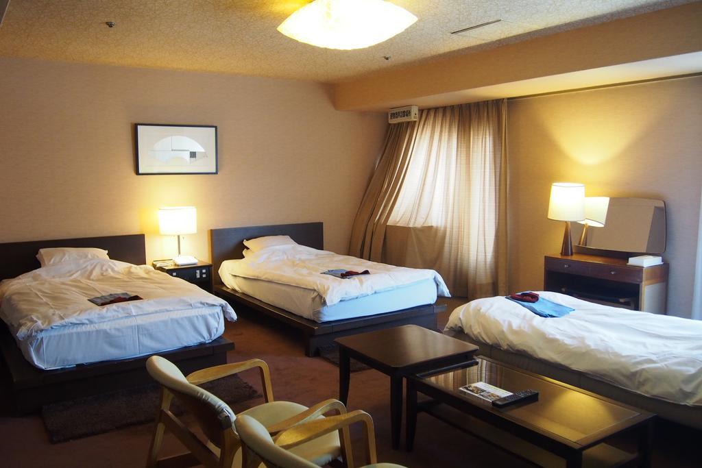 Hotel Ichiei Ōsaka Eksteriør bilde