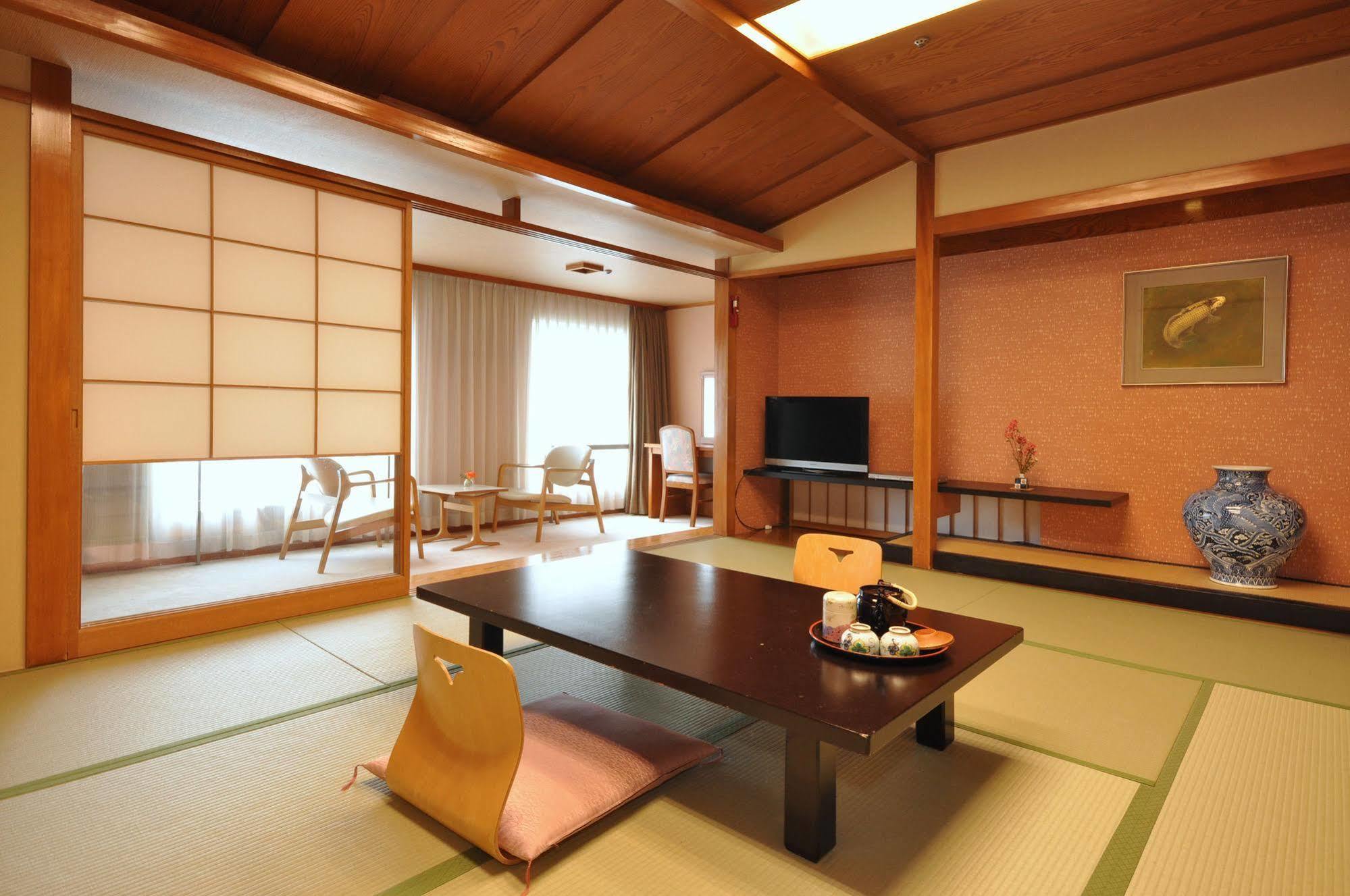 Hotel Ichiei Ōsaka Eksteriør bilde
